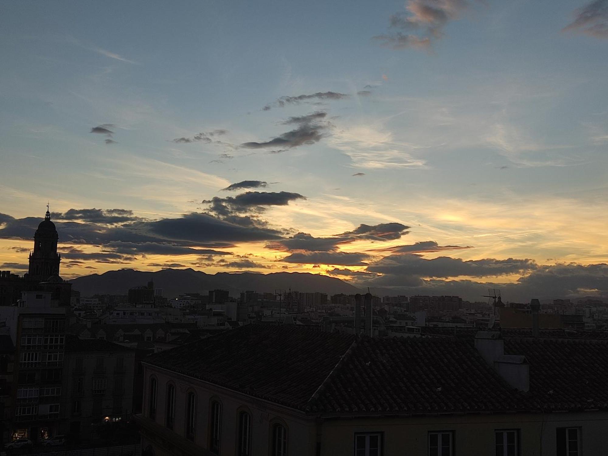 Livemalaga Victoria Suites Kültér fotó
